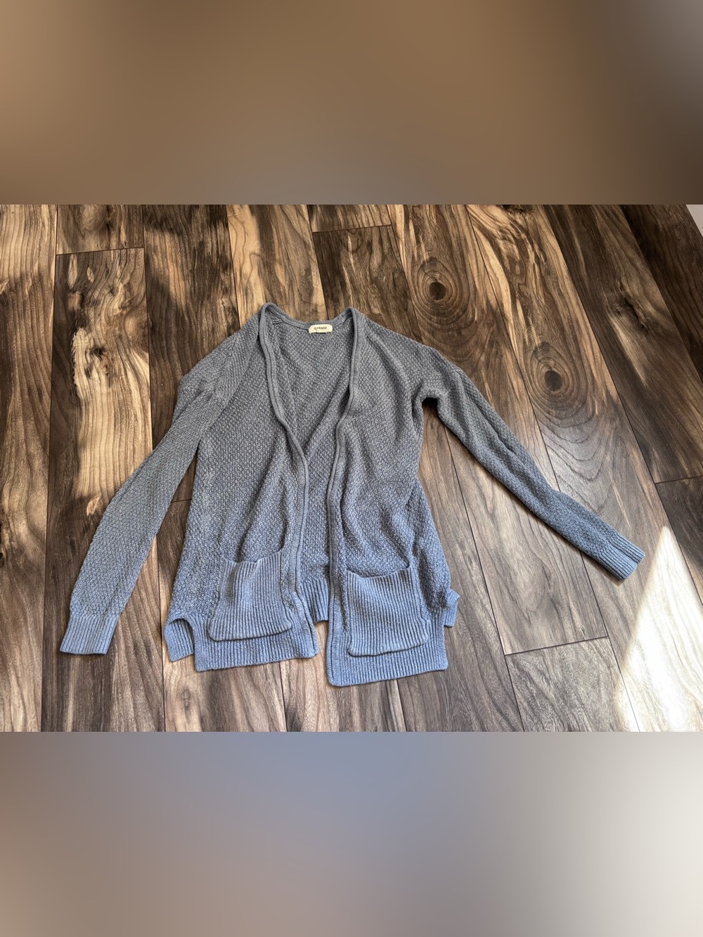 GARAGE || Cardigan